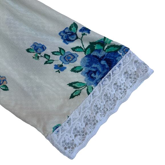 Derek Heart Floral Crochet Blouse Womens M Boho Peasant Off Shoulder Top Cottage - Picture 4 of 10